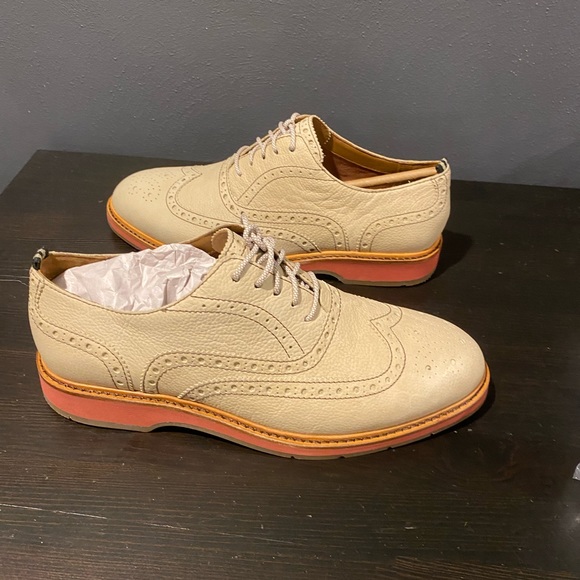 Cole Haan Men's Morris Wingtip Oxford Amphora Beige Size 7 - new in box! - Picture 2 of 5